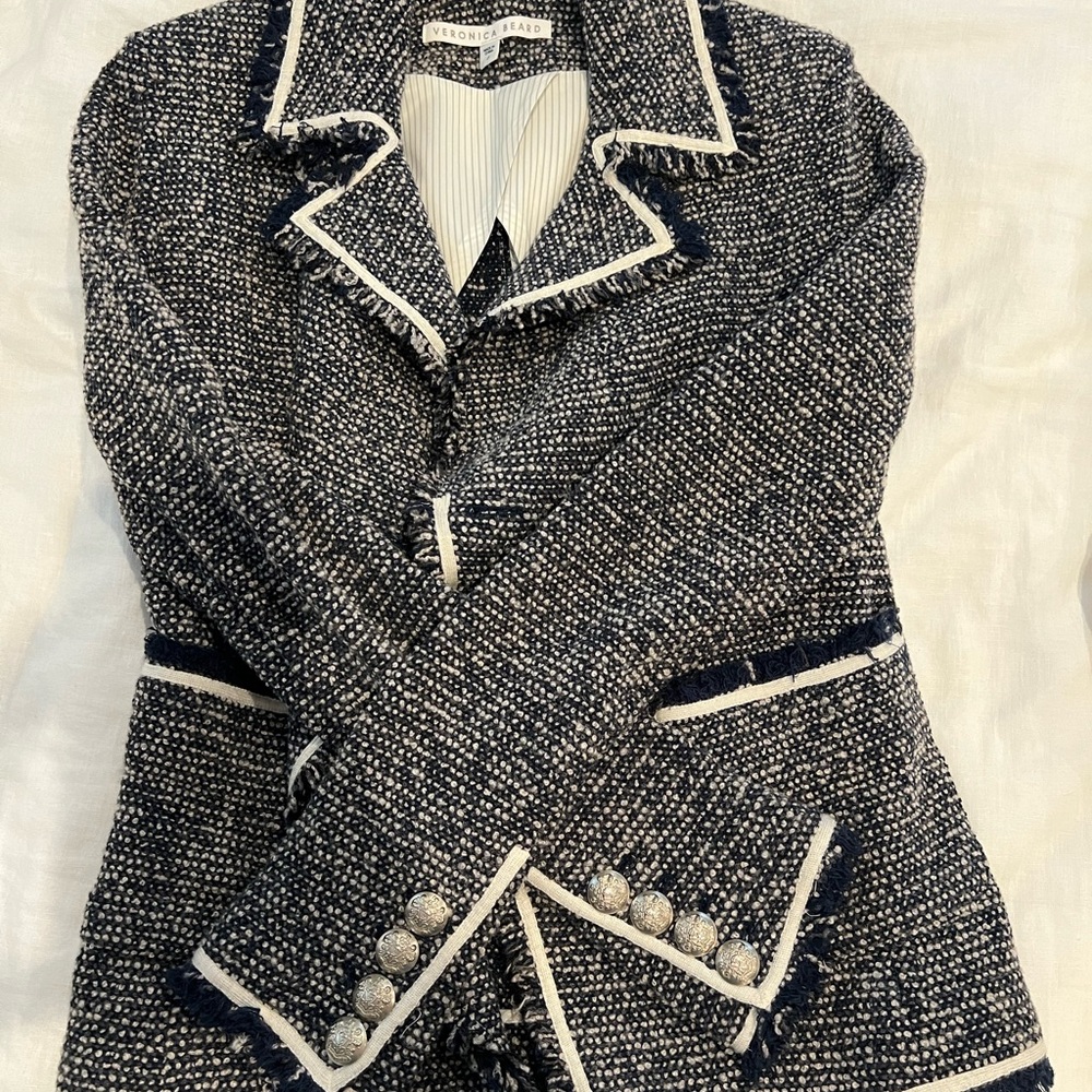 Veronica Beard blue tweed blazer